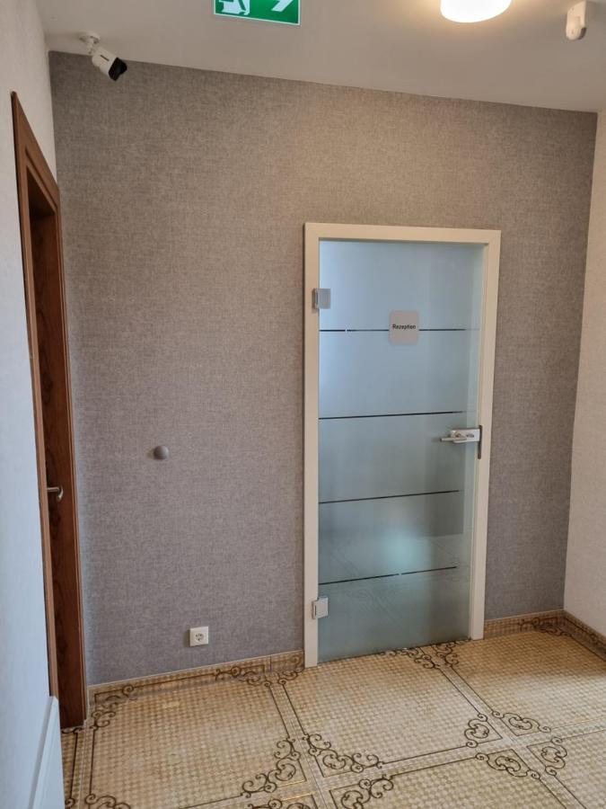 Hotel Pasa Paradies Kostenlose Parkplaetze Hanau Buitenkant foto