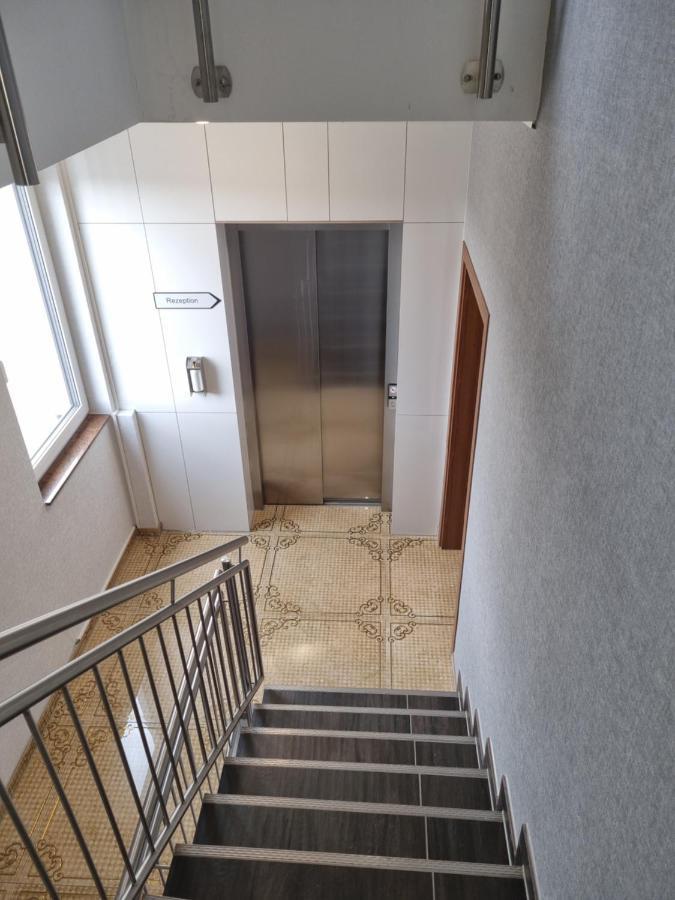 Hotel Pasa Paradies Kostenlose Parkplaetze Hanau Buitenkant foto