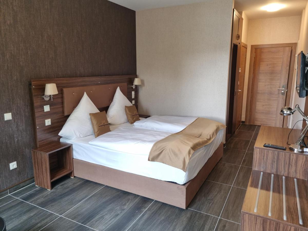 Hotel Pasa Paradies Kostenlose Parkplaetze Hanau Buitenkant foto